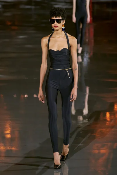 Look 26